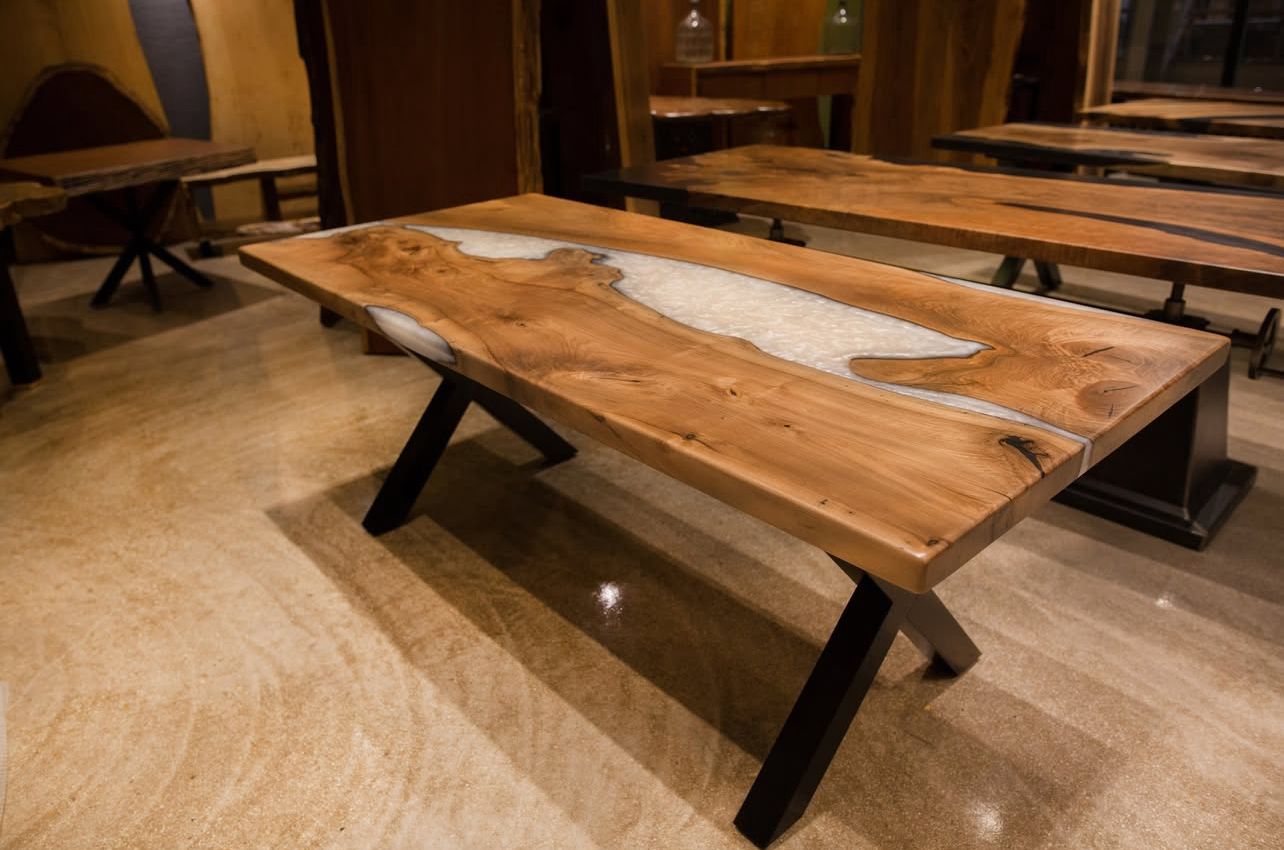 table azar showroom - AZAR Showroom table azar showroom